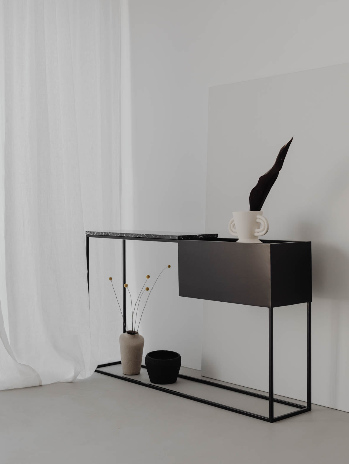 Konsola z kwietnikiem BOX MAXI