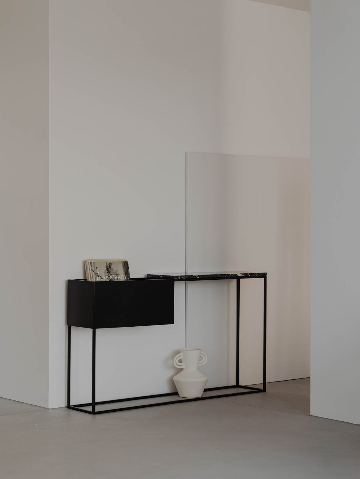 Konsola z kwietnikiem BOX MAXI