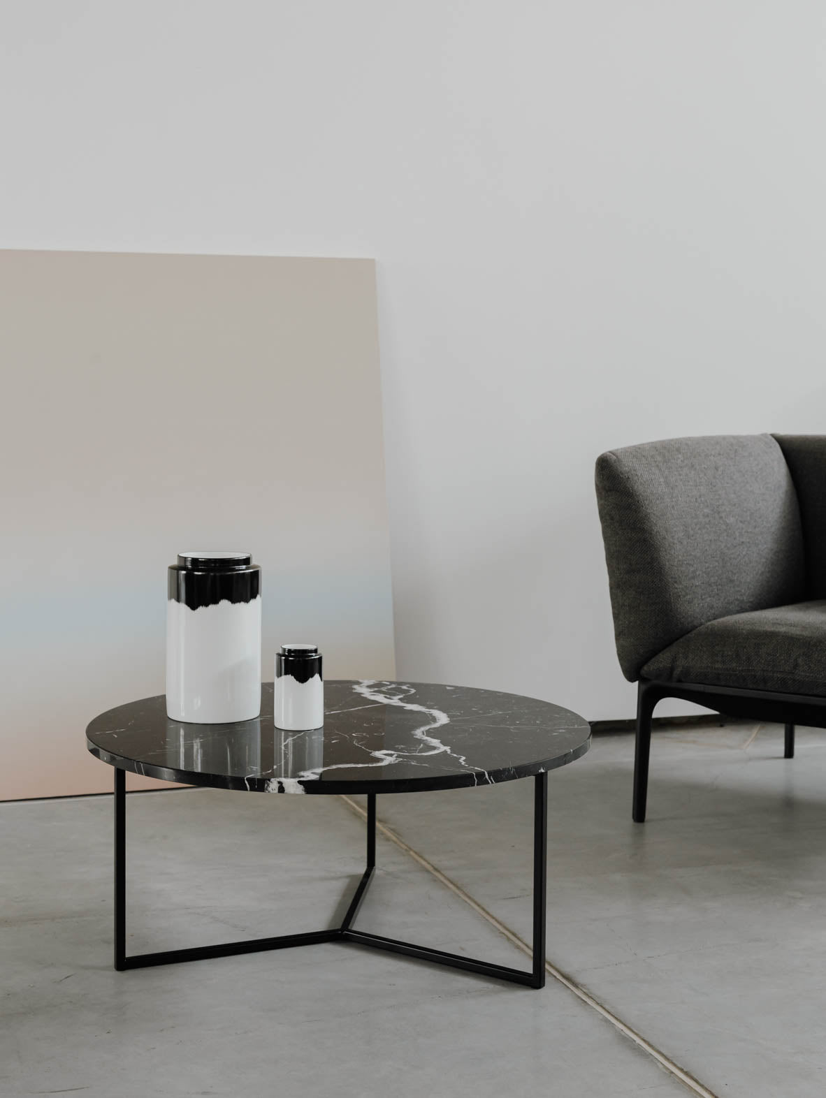 Stolik kawowy z marmurowym blatem OVAL