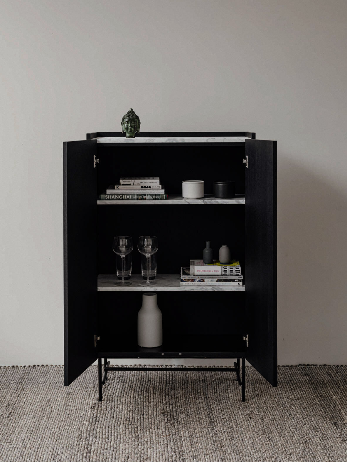 Komoda drewniana z marmurowym blatem FORST Cabinet